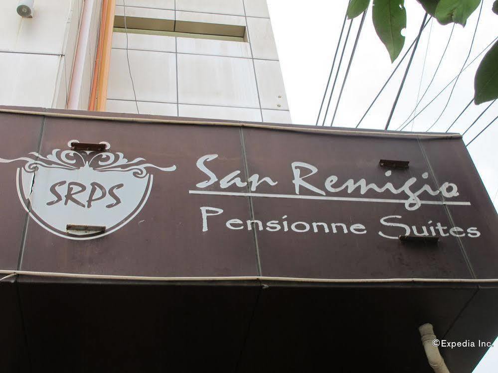 Oyo 159 San Remigio Pensionne Suites Cebu Stadt Exterior foto